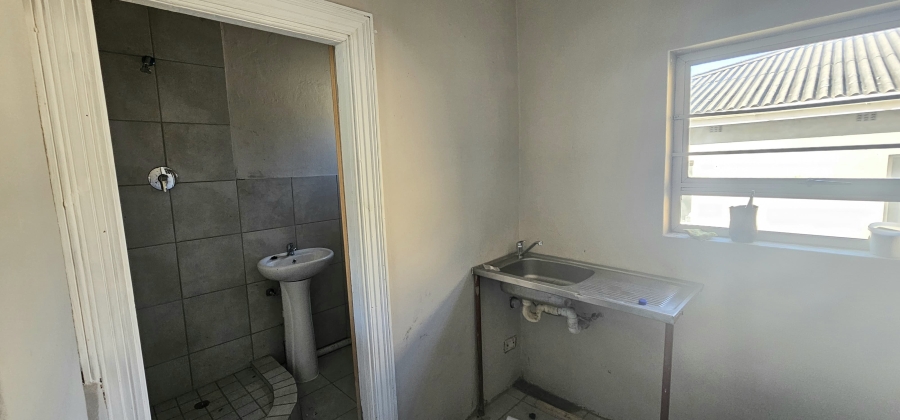 Commercial Property for Sale in Quigney Eastern Cape